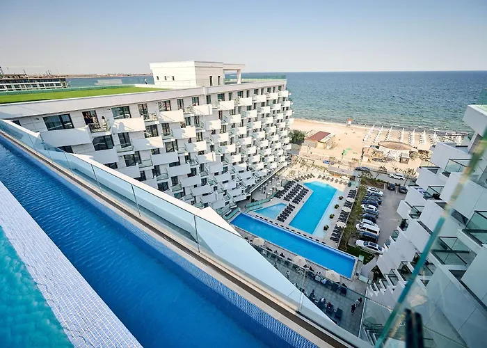 Soleil Anne Studio In Infinity Beach Resort - Parking